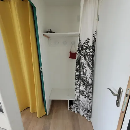 Proche De La Rochelle Avec Piscine Villedoux