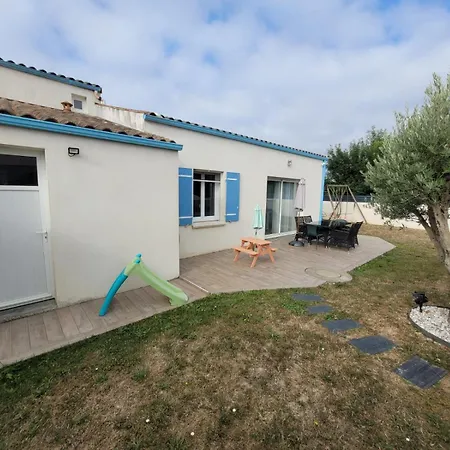 Villa Proche De La Rochelle Avec Piscine *