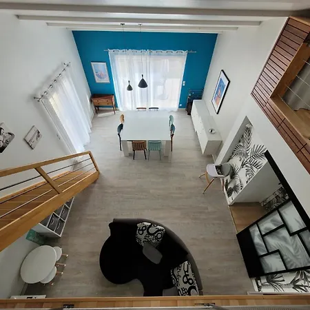 Villa Proche De La Rochelle Avec Piscine Villedoux